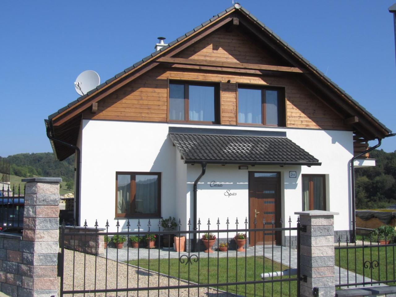 Casa Spas Banska Bystrica Luaran gambar